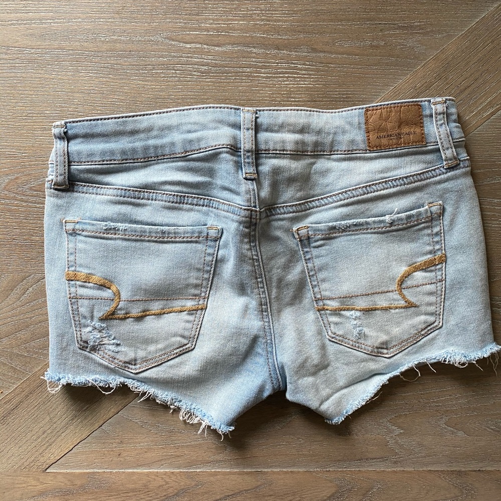 American Eagle shorts - Picture 2 of 2